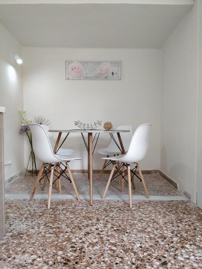 Sunday Apartment Chania 2A La Canea Esterno foto